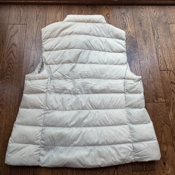 Uniqlo Ultra Light Down Vest Women’s XL Off White Cream Packable Puffer 750 Fill - Picture 11 of 12